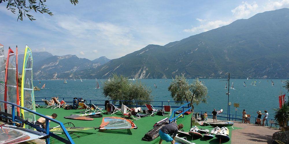 Surf Hotel Pier - Montagnoli Group Limone sul Garda Exterior foto