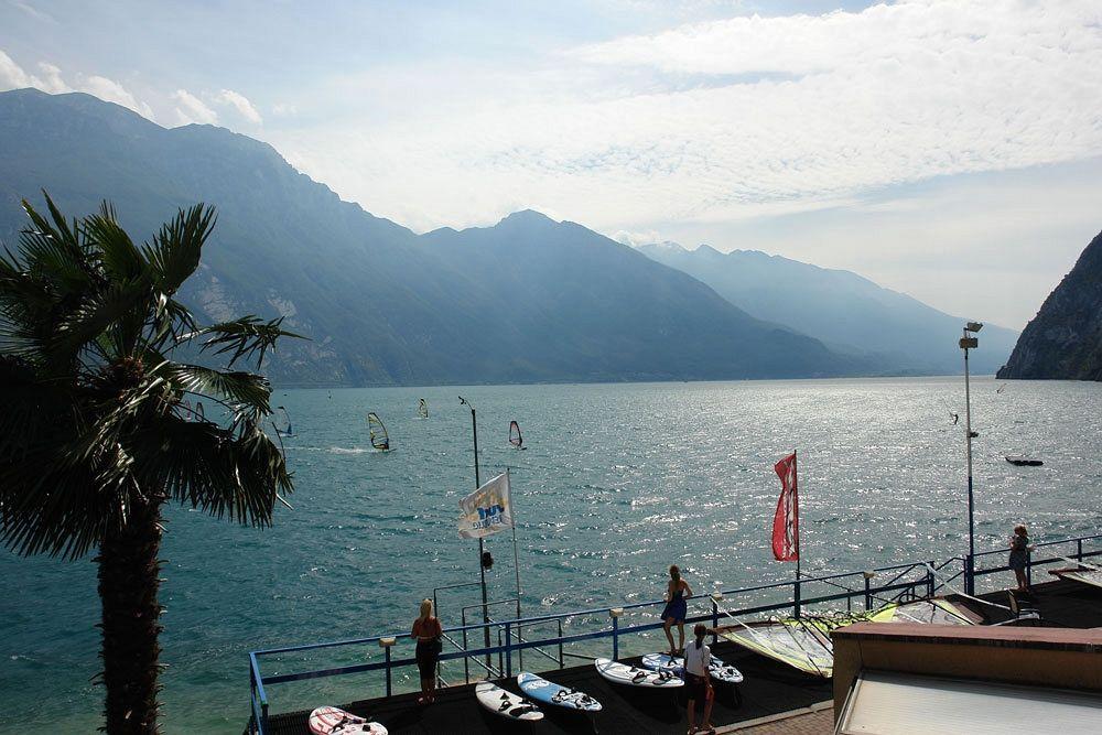 Surf Hotel Pier - Montagnoli Group Limone sul Garda Exterior foto